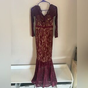 LAtiste Miami Burgundy Lace Mermaid Gown Long Sleeve V Neck Formal Dress S